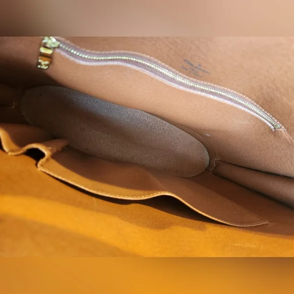 COA! Louis Vuitton Babylone Tote Bag. Stunning LV At A Great Price! - Picture 4 of 16